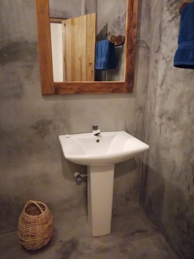The Surf Access Guest House 阿鲁甘湾 外观 照片